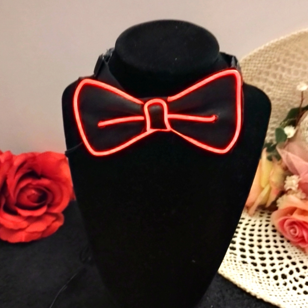 🎃 Light up Adjustable Bow Tie Halloween Costume Accessory Battery operated